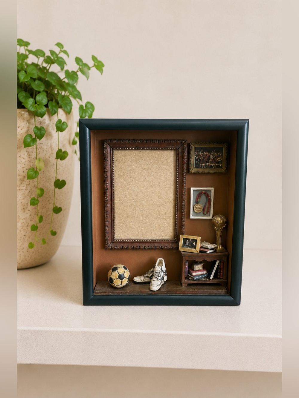 3D Soccer Resin Picture Frame Shadowbox‎ Sports Decor Team Photo Frame Athletic